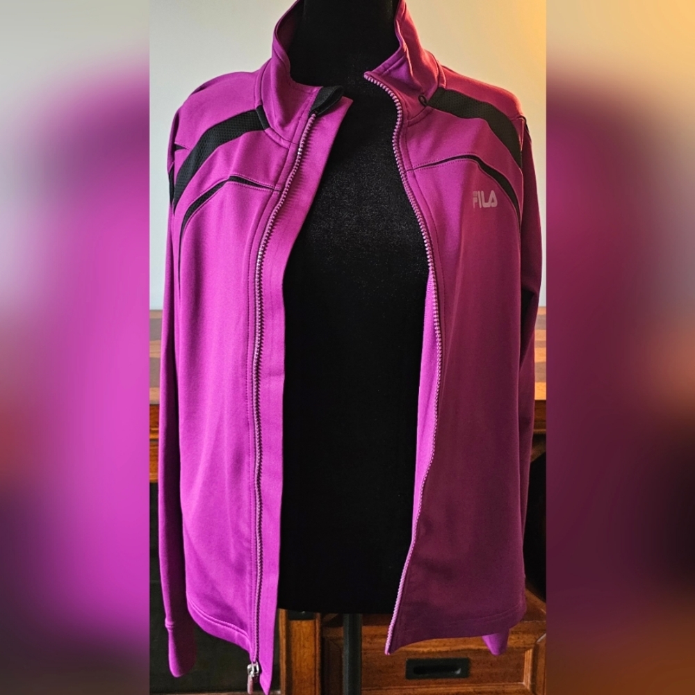 NWT-Fila-Women's-Track Jacket-Size Large-Purple & Black
